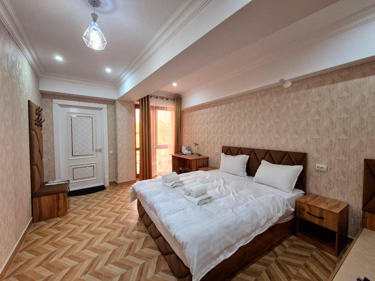 Samarkand Imron Hotel Zewnętrze zdjęcie